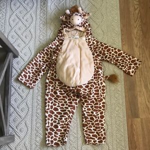 Giraffe costume